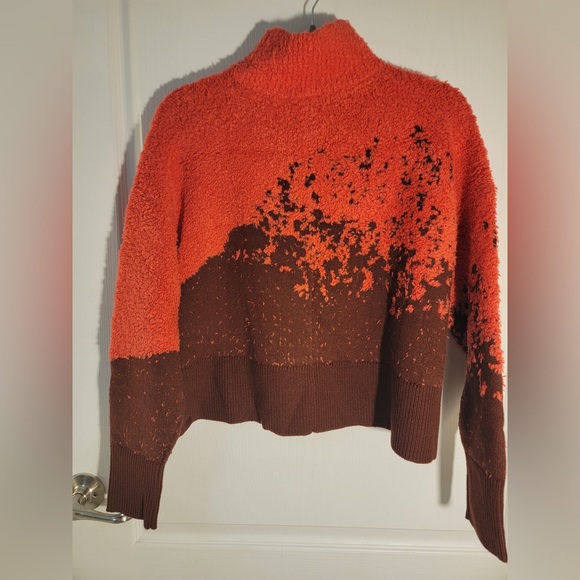 Lululemon Ombre Knit Textured Turtleneck
Red Merlot / Carnation Red•RARE•NWOT•S - Picture 10 of 16